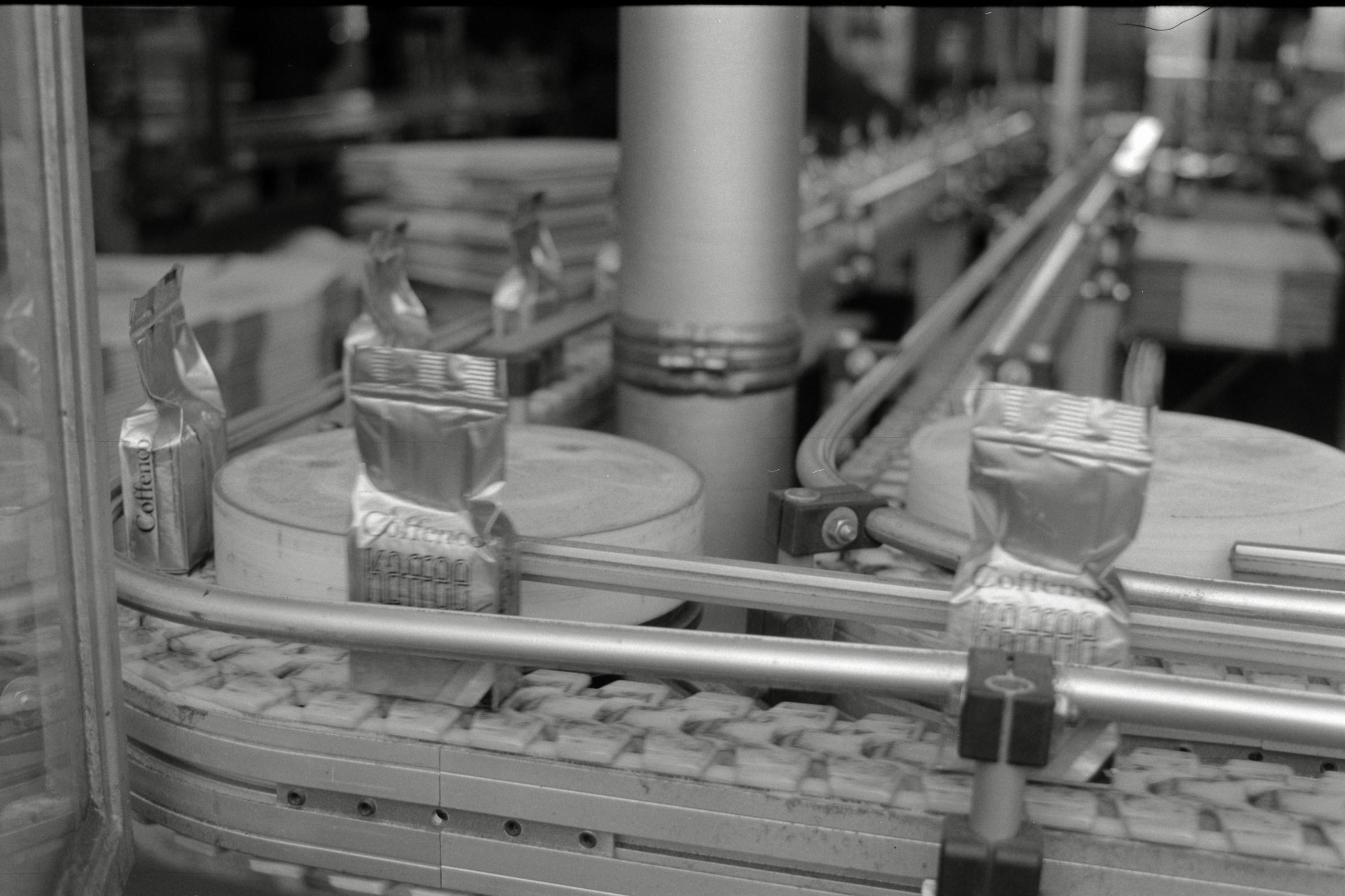 AHP F1992 06 004 sc250507 img04 NLP